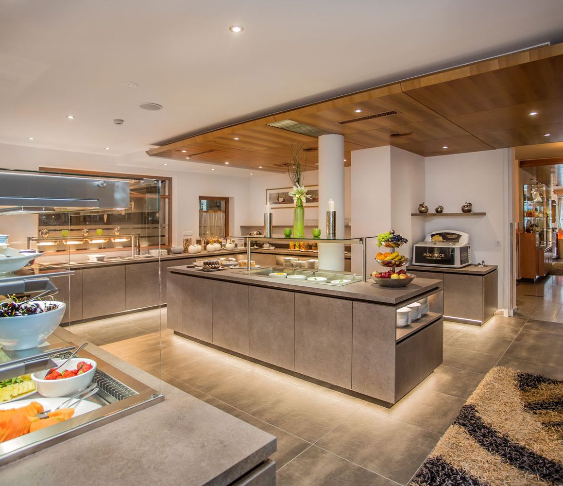 Hotel Vier Jahreszeiten Buffet