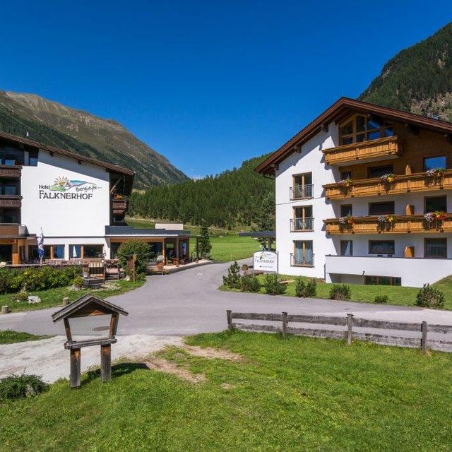 Hotel Falknerhof